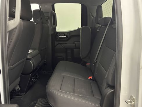 Used 2024 Chevrolet Silverado 1500 Custom image 19