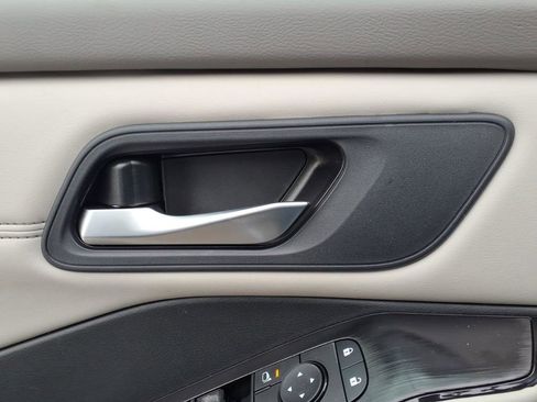 New 2026 Nissan Rogue SV image 16