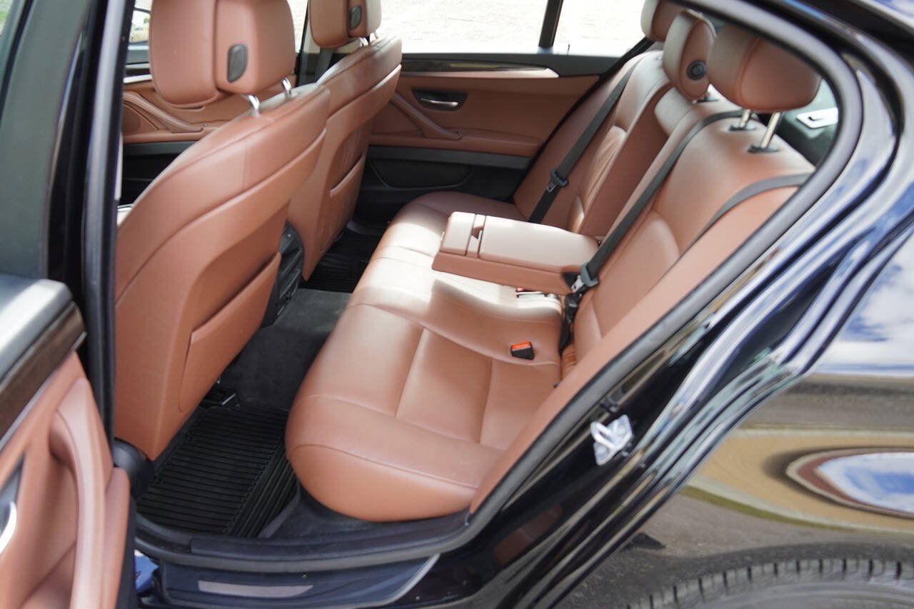 Used 2013 BMW 528i xDrive Sedan AWD/4WD image 14
