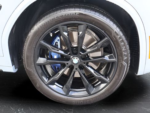 Used 2025 BMW X4 M40i w/ Premium Package AWD/4WD image 11