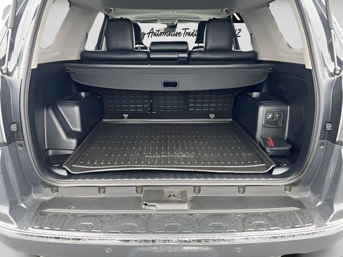 Used 2024 Toyota 4Runner Limited AWD/4WD image 22