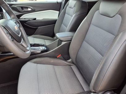 Used 2025 Chevrolet Trax LT