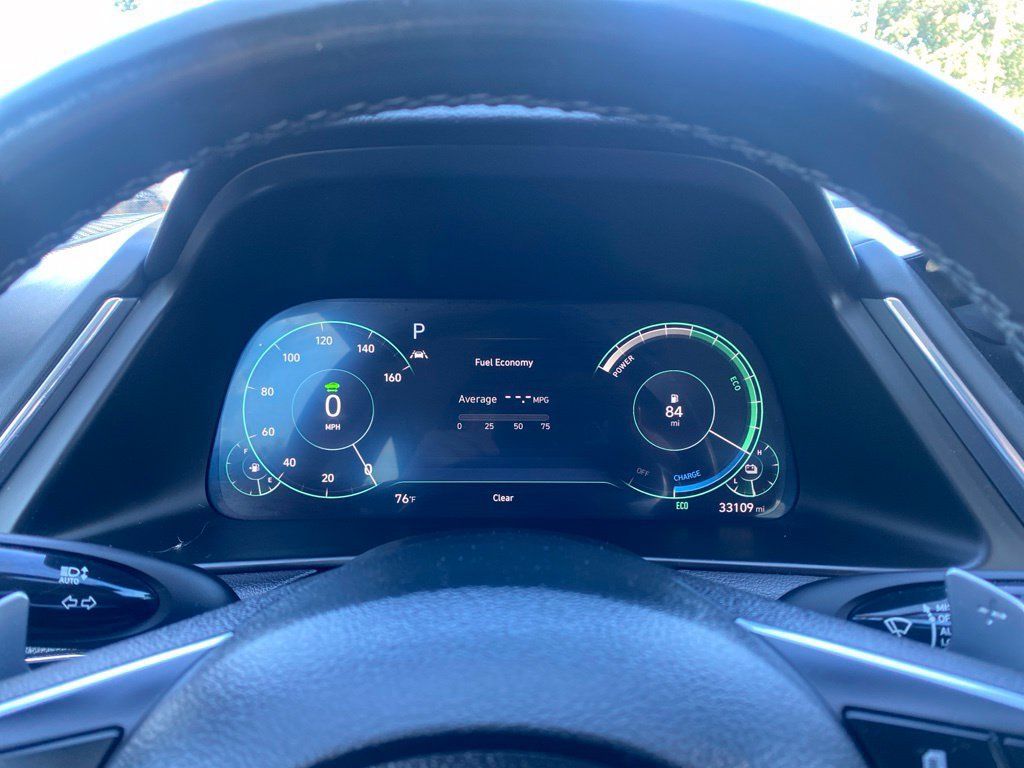 Certified 2023 Hyundai Sonata Limited FWD image 11