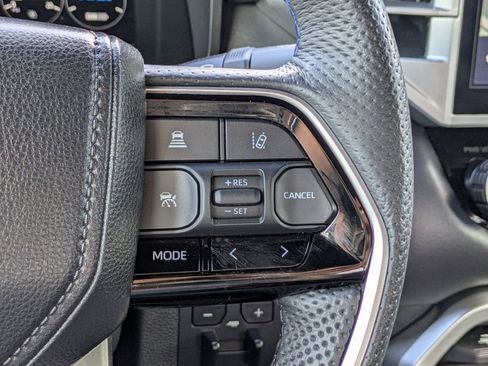 Used 2023 Toyota Tundra Platinum image 28