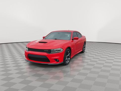 Used 2019 Dodge Charger R/T RWD image 3