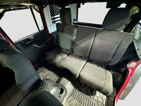 Used 2012 Jeep Wrangler Unlimited Sport AWD/4WD image 13