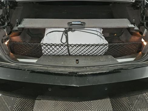 Used 2006 Cadillac XLR V image 10