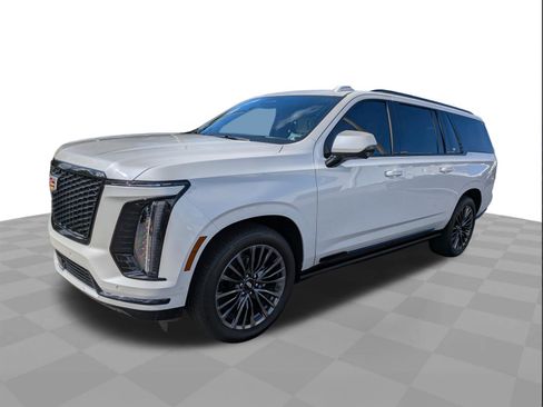 Certified 2025 Cadillac Escalade ESV Sport Platinum AWD/4WD image 8