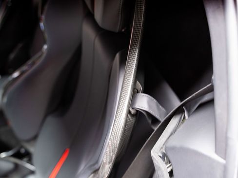 Used 2021 Ferrari SF90 Stradale image 95