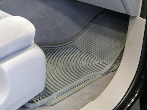 Used 2001 Ford F250 XLT image 90