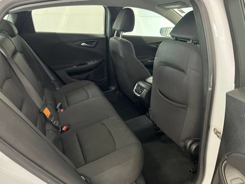 Used 2023 Chevrolet Malibu LT FWD image 23