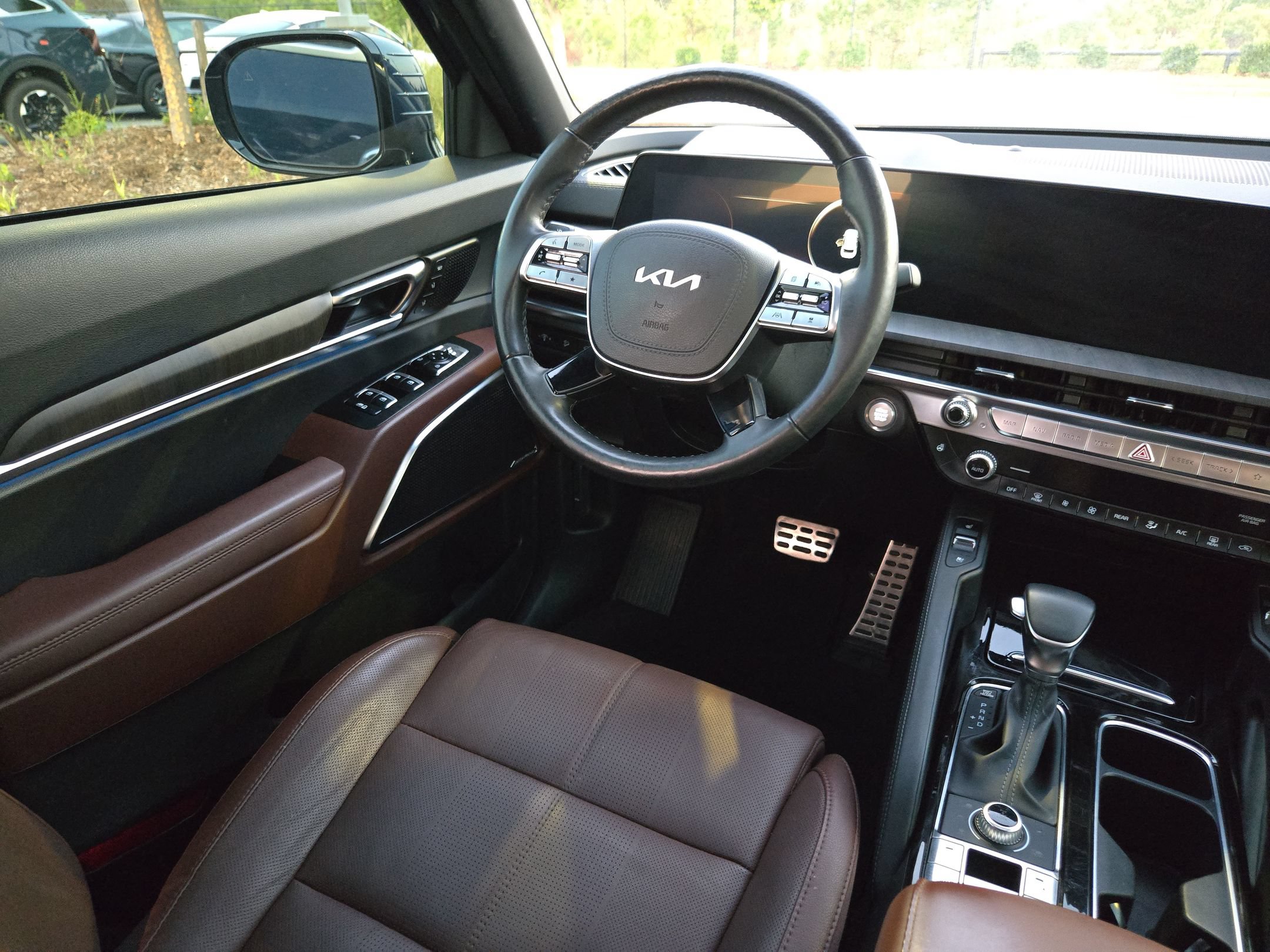 Used 2024 Kia Telluride SX AWD/4WD image 9