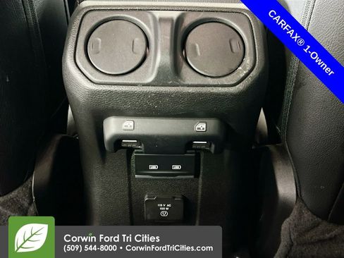 Used 2023 Jeep Wrangler Unlimited Sahara w/ Cold Weather Group image 29