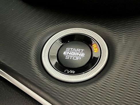 New 2025 Jeep Grand Cherokee L Laredo w/ Luxury Tech Group I image 24