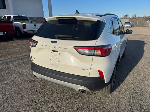 Used 2022 Ford Escape SEL image 7