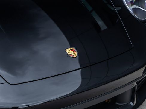 Certified 2022 Porsche 911 Turbo image 22