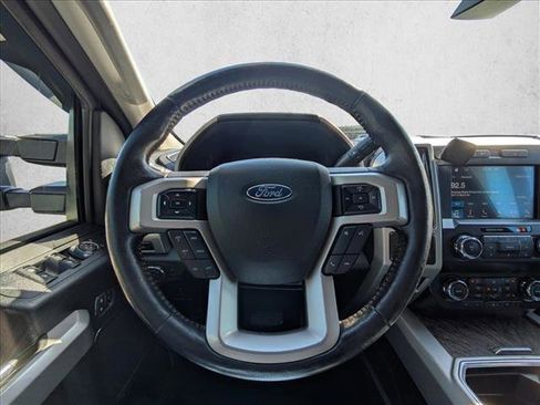 Used 2019 Ford F250 Lariat w/ Lariat Ultimate Package image 12
