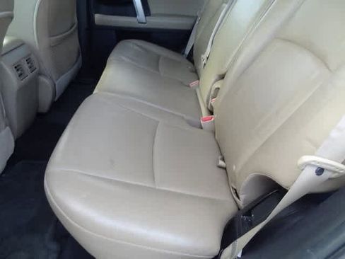 Used 2013 Toyota 4Runner SR5 w/ Premium Pkg image 10