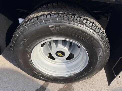 Used 2018 Chevrolet Silverado 3500 W/T w/ WT Convenience Package image 15