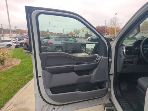 Used 2024 Ford F150 XLT w/ Mobile Office Package image 17