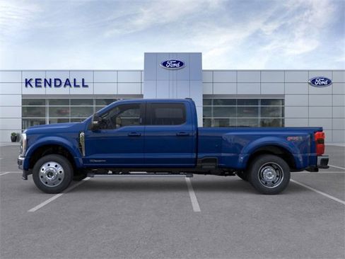 New 2026 Ford F450 XLT w/ XLT Premium Package image 3