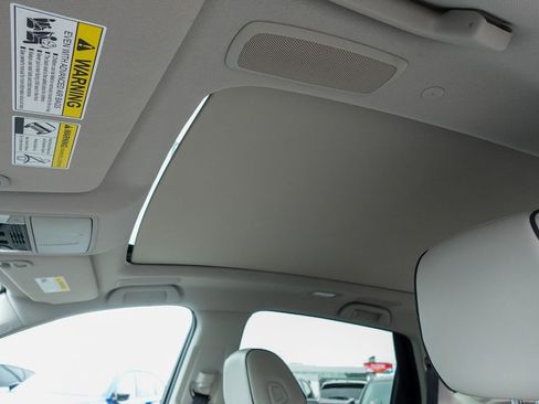 New 2025 Acura RDX Advance Package image 24