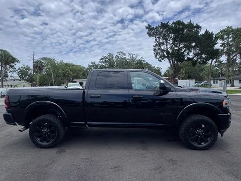 Used 2022 RAM 2500 Laramie AWD/4WD image 4