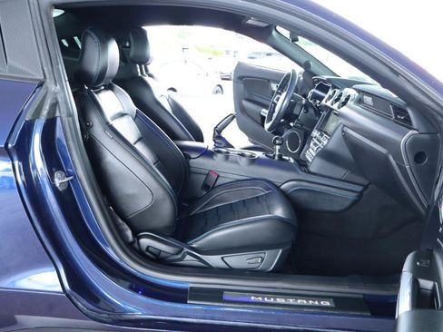 Used 2018 Ford Mustang GT Premium w/ Equipment Group 401A RWD image 32