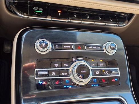 Certified 2022 Lincoln Nautilus Reserve w/ Monochromatic Package image 19