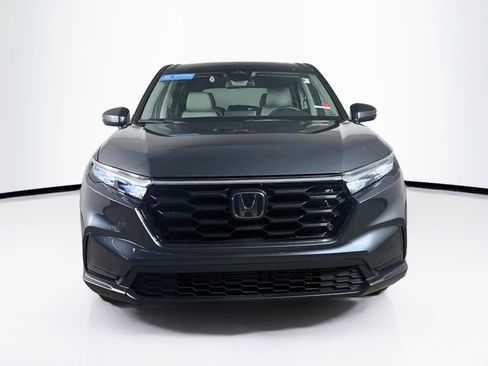 Used 2024 Honda CR-V EX image 3
