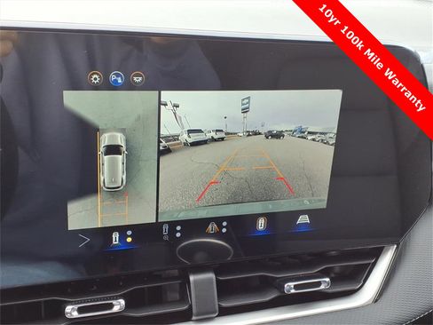 New 2026 Chevrolet Equinox LT w/ Convenience Package II image 18