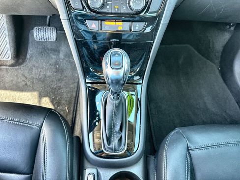 Certified 2019 Buick Encore Essence w/ Experience Buick Package image 16