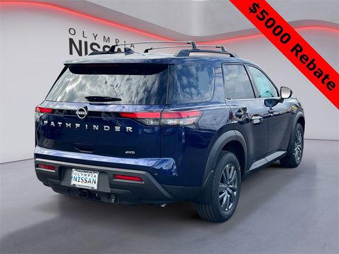 New 2025 Nissan Pathfinder SV w/ SV Premium Package image 5
