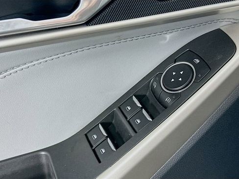 Certified 2023 Ford Explorer XLT w/ Equipment Group 202A image 25