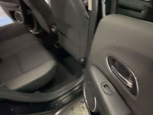 Used 2022 Honda HR-V EX image 23