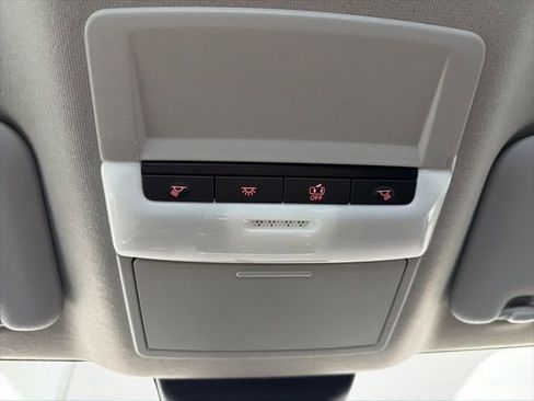 Used 2021 Nissan Sentra SR FWD image 19