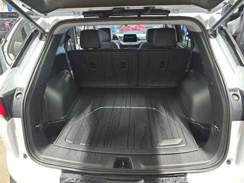New 2026 Chevrolet Blazer LT image 13