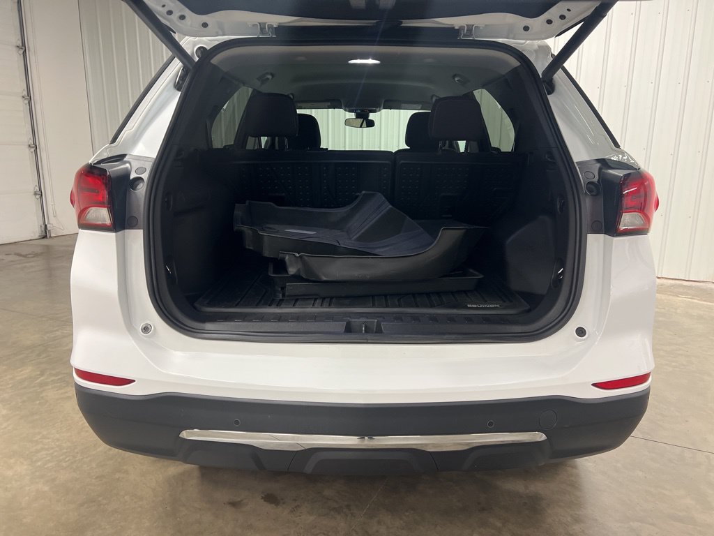 Certified 2023 Chevrolet Equinox LT AWD/4WD image 7