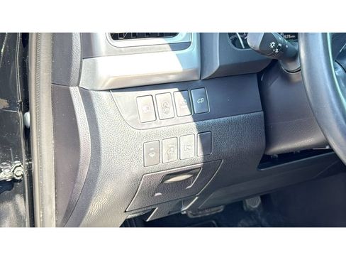 Certified 2019 Toyota Highlander Limited Platinum AWD/4WD image 16