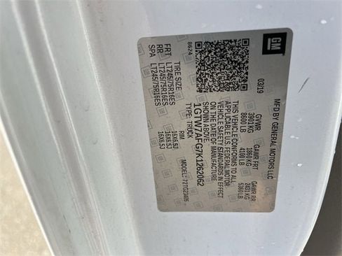 Used 2019 GMC Savana 2500 w/ Driver Convenience Package image 31