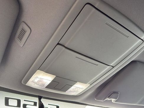 Used 2013 Ford F150 XLT w/ Mid Equipment Group image 23