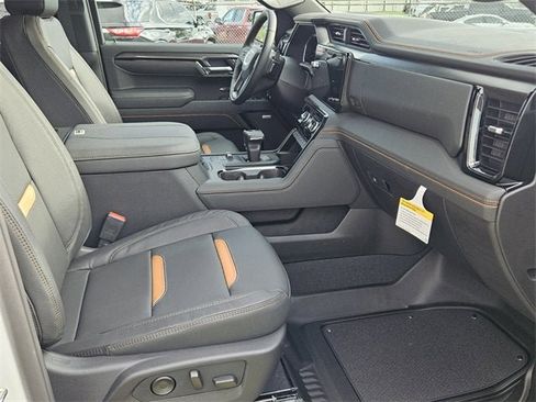 New 2026 GMC Sierra 1500 AT4 w/ AT4 Premium Package image 15