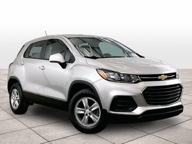 Used 2018 Chevrolet Trax LS AWD/4WD image 2