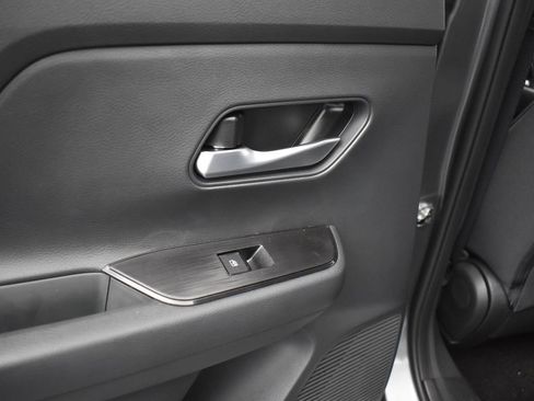 New 2026 Nissan Kicks SV w/ Illumination Package image 15