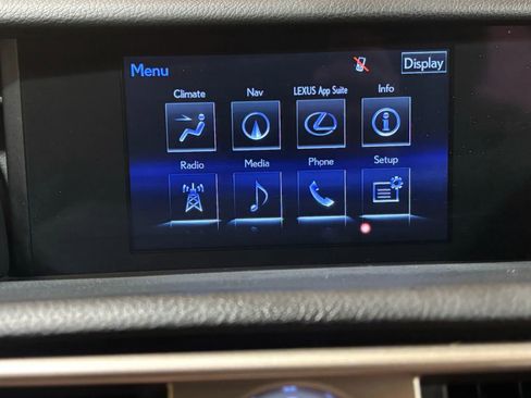 Used 2016 Lexus IS 300 AWD image 32