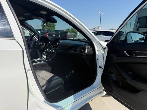 Used 2020 Honda Accord Sport image 22