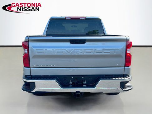 Used 2025 Chevrolet Silverado 1500 LT AWD/4WD image 7