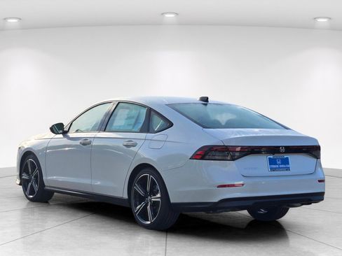 New 2026 Honda Accord SE image 6