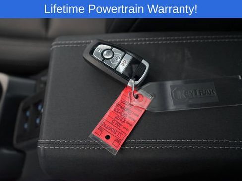 New 2025 Ford Bronco Badlands w/ Sasquatch Package image 24