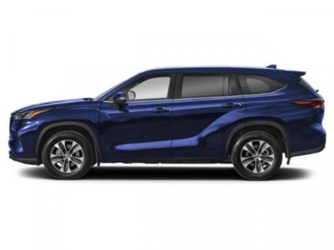 New 2026 Toyota Highlander XLE AWD/4WD image 3